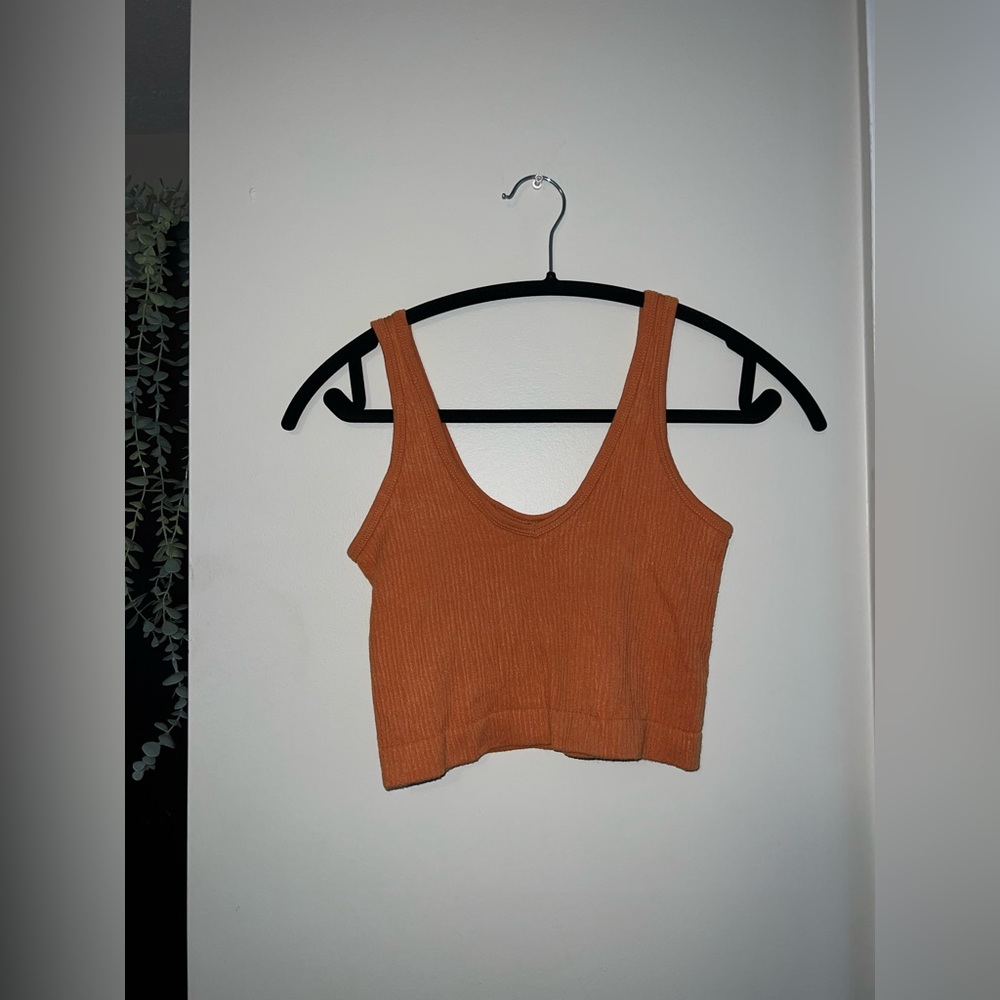 Urban outfitters crop top